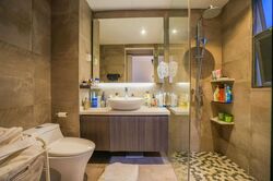 Kew Gate (D16), Terrace #459684791